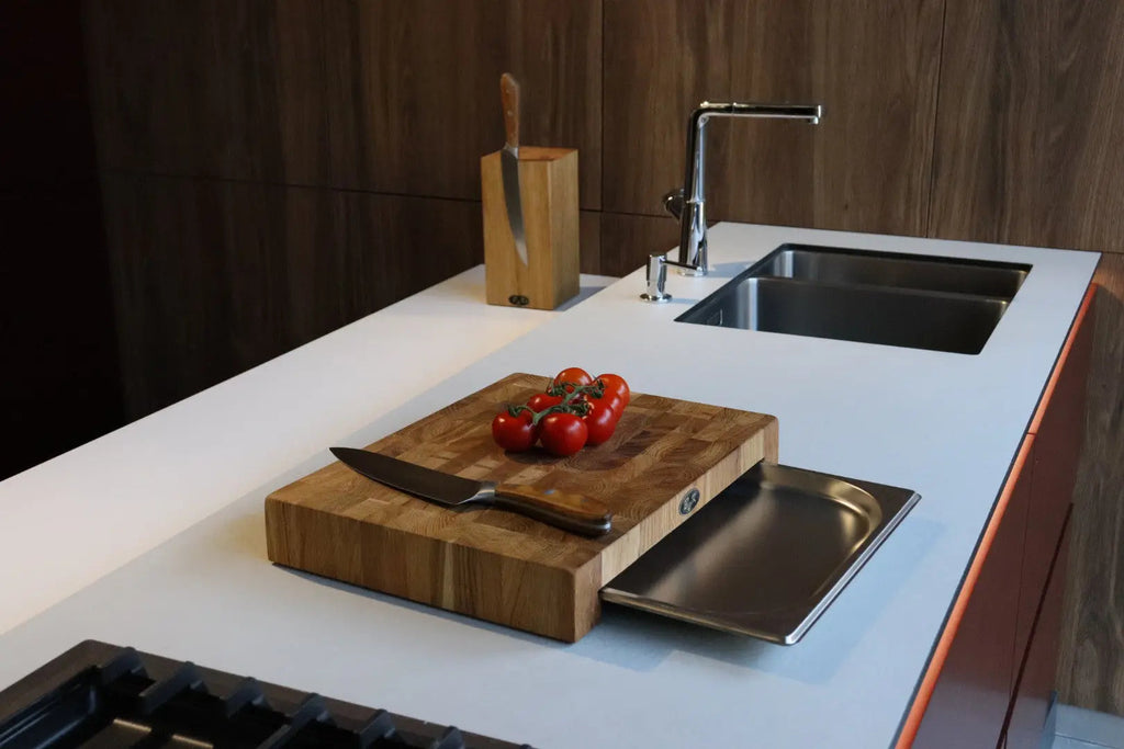Stirnholz Schneidebrett Eiche 40x30x6cm – Massiv mit Edelstahl-Auffangschale