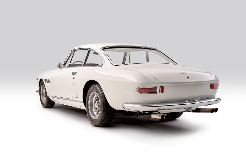 Von Grund auf – Ferrari 330 GT