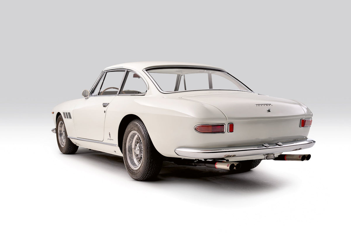 Von Grund auf – Ferrari 330 GT