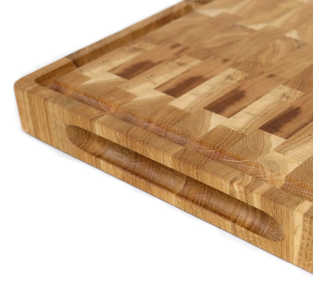 Profi Hackblock Eiche 50x35x4cm – Stirnholzbrett mit Saftrille & Silikonfüßen