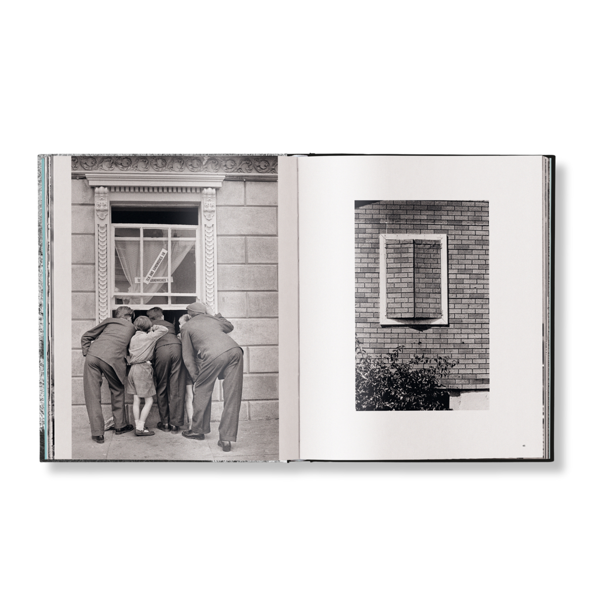 Elliott Erwitt's Last Laughs