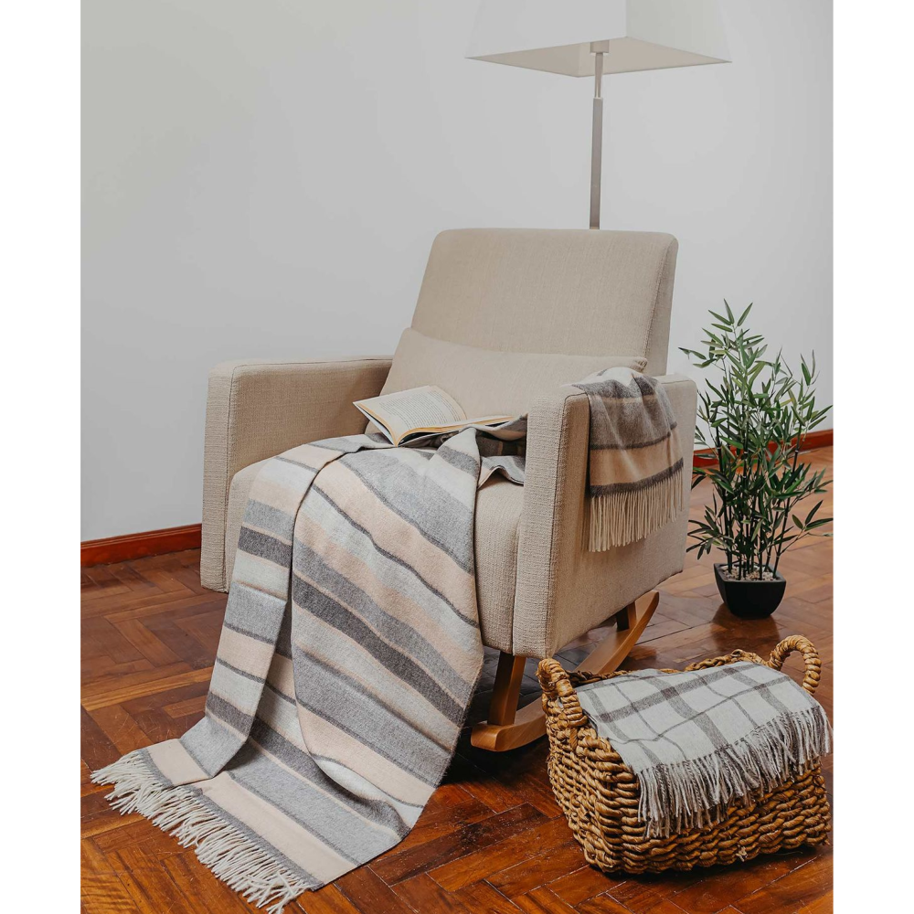 KUNA – Viscacha-Decke – 100 % Baby-Alpaka (Eco Line, ungefärbt)