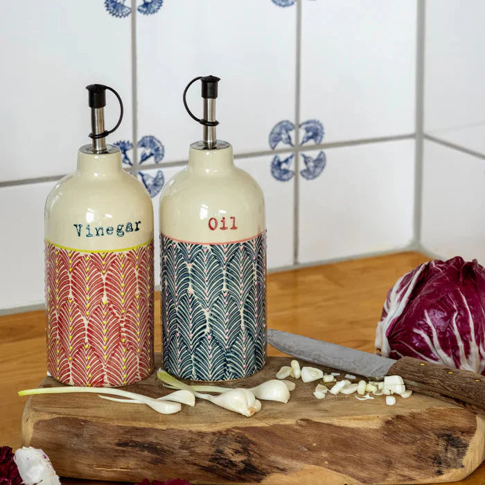 Essig- & Ölflasche MIX'N'MATCH aus Steinzeug – handgestempelt & farbenfroh | Tranquillo